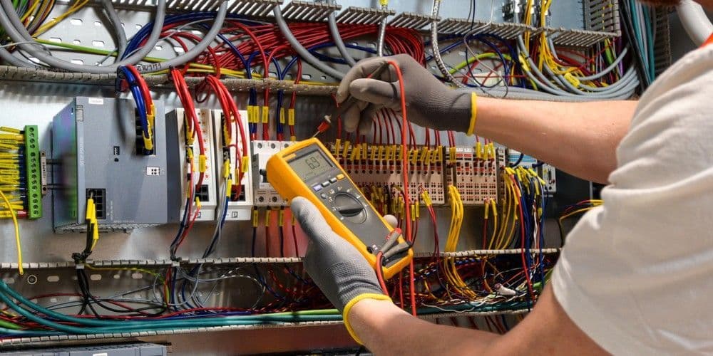 Electricians in San diego